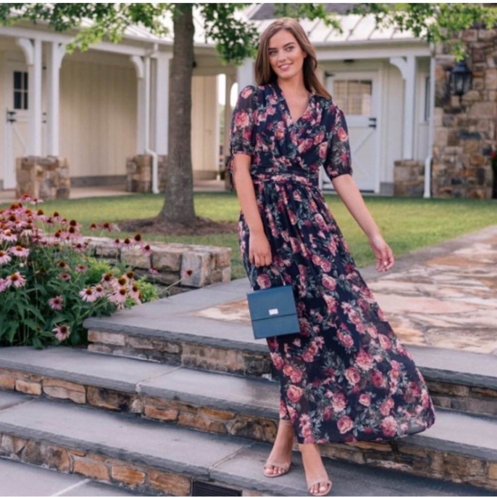 NWT Gal Meets Glam Collection Ashlynn Floral Maxi Short Sleeve Dress size 16